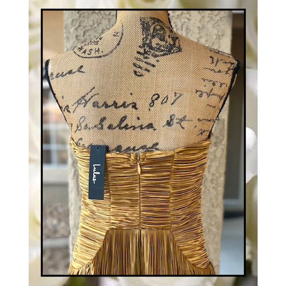 Lulu's Gold Mini Dress - Picture 6 of 8